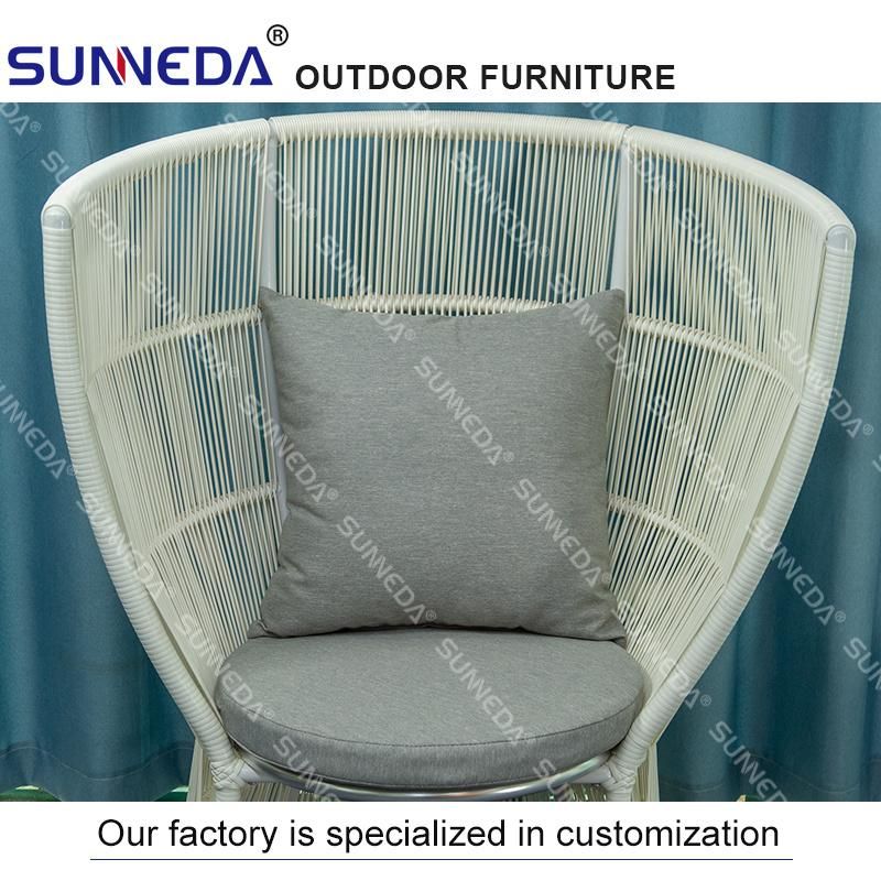 Wholesale Outdoor Garden Bar Cafe Hotel Furniture Rattan Table & Chair Set with Glass