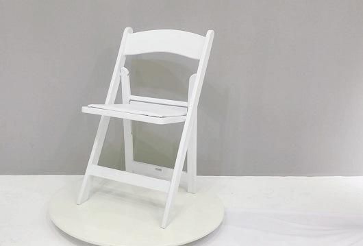Promotional Outdoor Indoor White Resin PC Folding Wimbledon Chair