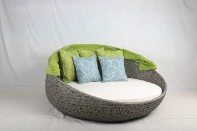 Garden Hotel Use Round Rattan Daybed Outdoor Furniture with Canopy