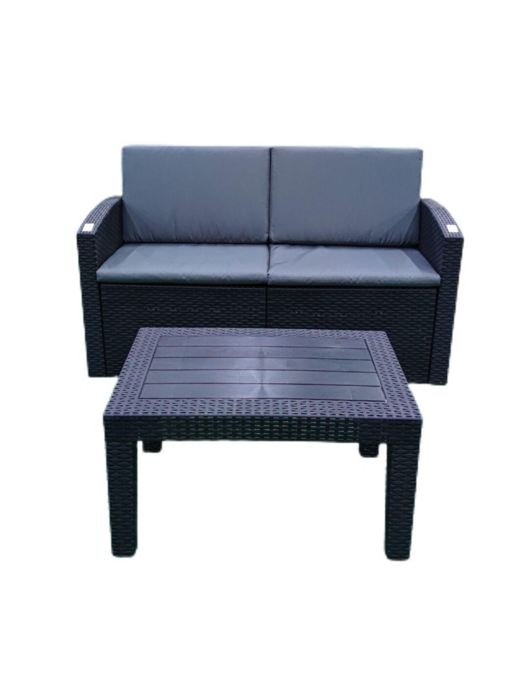 Plastic Sofa Sets in 4 Seater