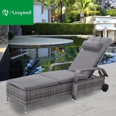 Nice Style Outdoor Beach Patio Furniture PE Rattan Sun Lounger Chaise Lounge with Wheel