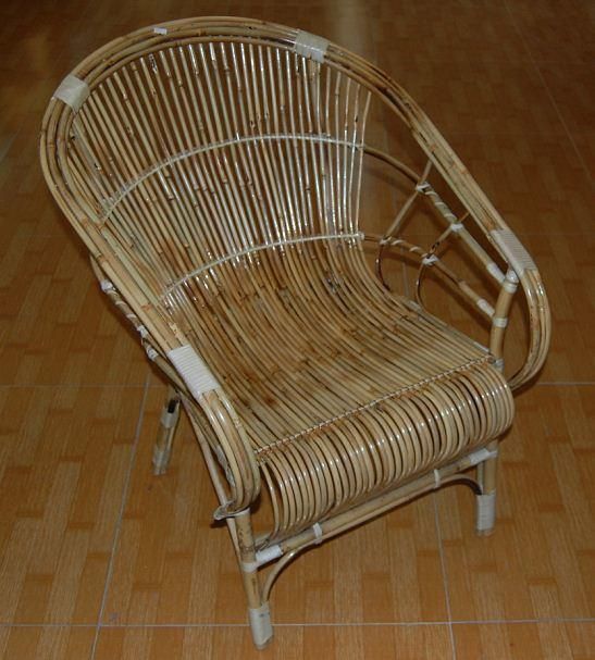Outdoor Garden Bamboo Patio Furniture Dining Rattan Table and Stackable Rattan Chair