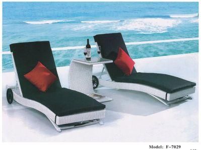 Luxury Contemporary Rattan Sun Lounger for Pool / Garden / Beach to Sea Port by Sea