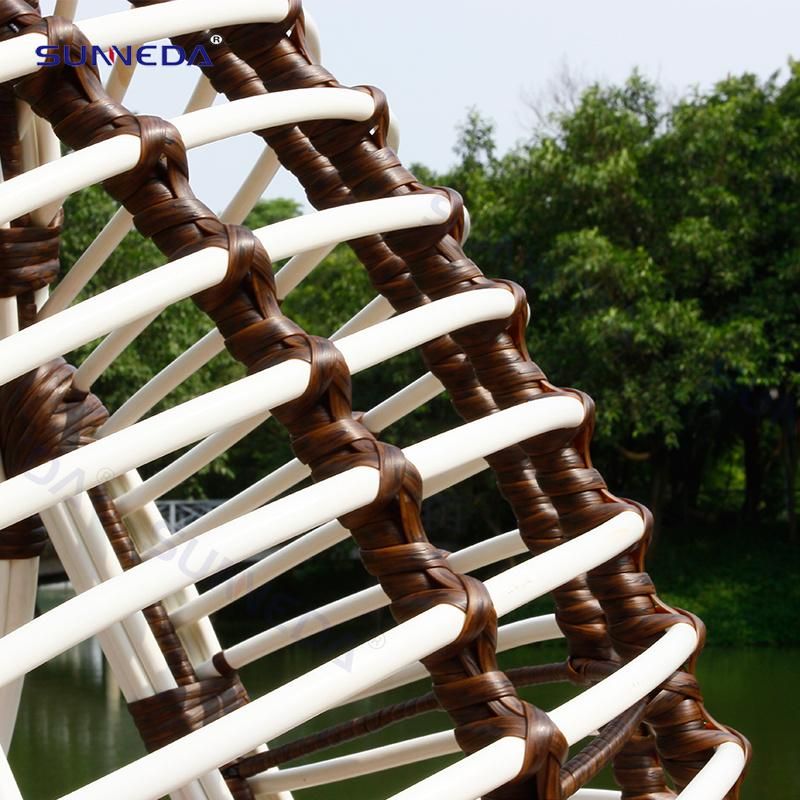 Modern Rattan Leisure Hanging Chair Outdoor Garden Swing Chair