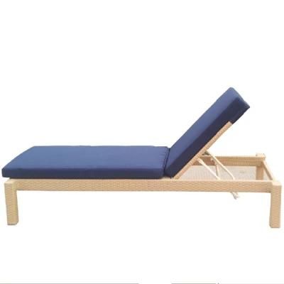 H-Hot Sell Stackable of Rattan Beach Lounger with 7cm Cushion