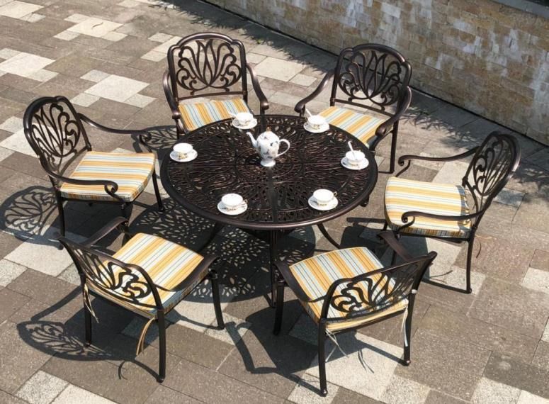 Die Cast Aluminum Frame Table Wooden Carved Top Square Dining Table Waterproof Outdoor Table for Garden