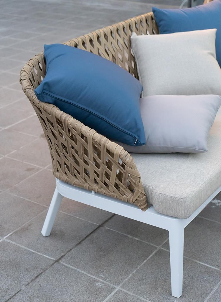Luxury 4PCS Waterproof Lounge Outdoor Aluminum Garden Furniture Sofa Set