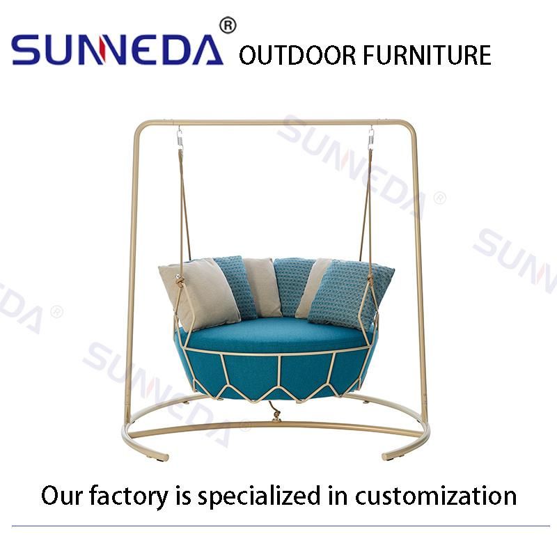 Leisure Furniture Round Bed Sofa Woven Aluminum Frame with Curtain Outdoor Sunbed Lounger