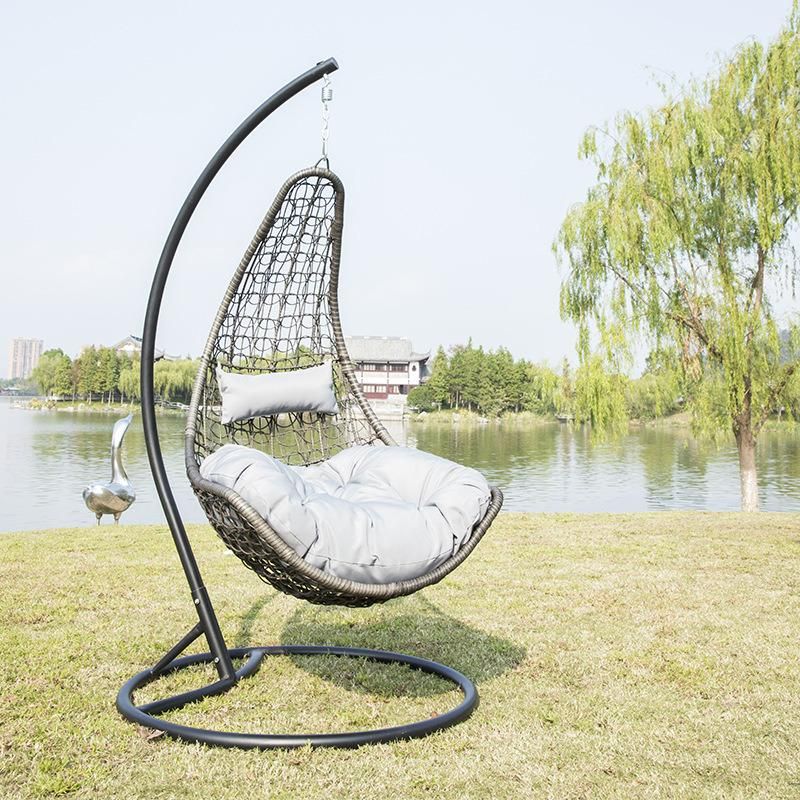 Wholesale Garden Outdoor Indoor Patio Lounge Rattan Padded Swing Chair