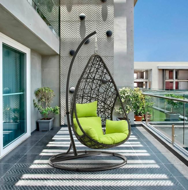 Fashionable Patio Balcony Swivel Garden Hanging Rattan Party Swing Chair