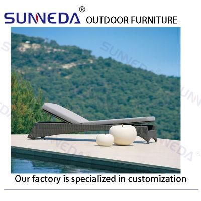 Beach Garden Outdoor Furniture Woven Rattan Liftable Outdoor Sun Lounger