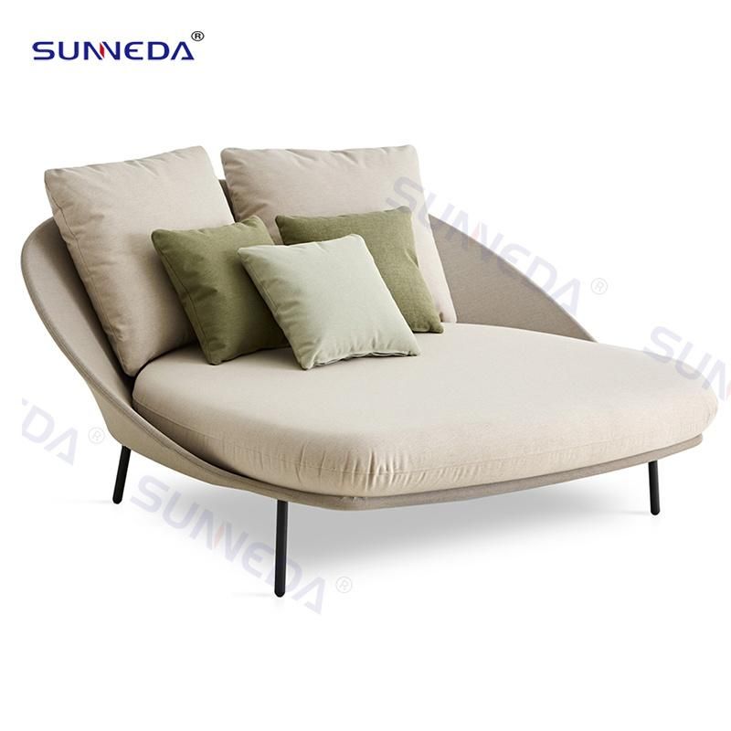 Courtyard Poolside Leisure Daybed Outdoor Lounge Garden Furniture