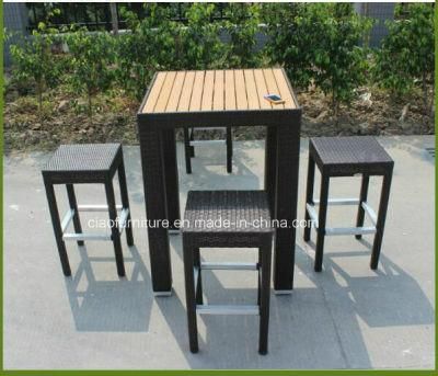 Hotel Outdoor Furniture Rattan Bar Stool Table with Plastic Wood