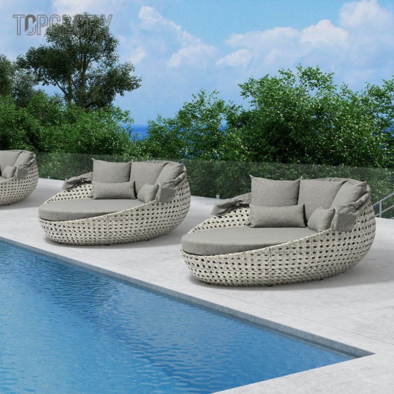 Modern Designed Garden Furniture Sunbed Outdoor Aluminum Daybed with Adjustable Curtain Canopy