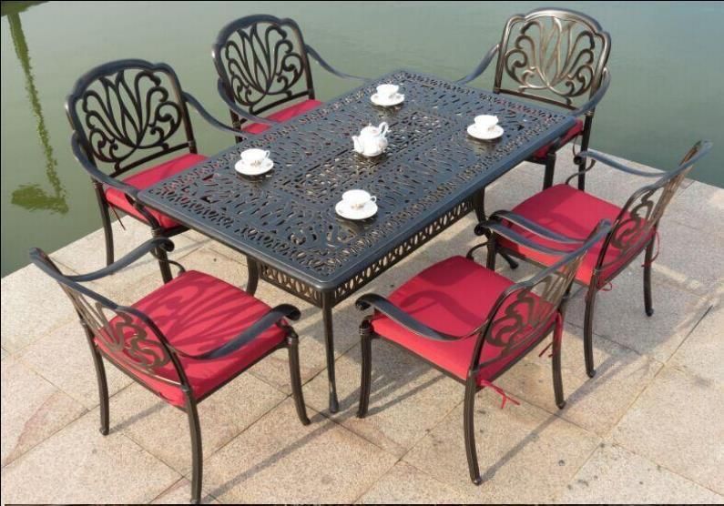 Die Cast Aluminum Frame Table Wooden Carved Top Square Dining Table Waterproof Outdoor Table for Garden