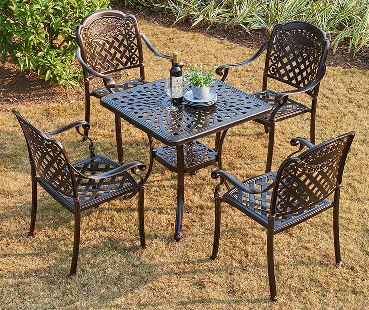 Nwe Style Luxury Outdoor Metal Furniture Garden Table and Chair Sets for Restaurant