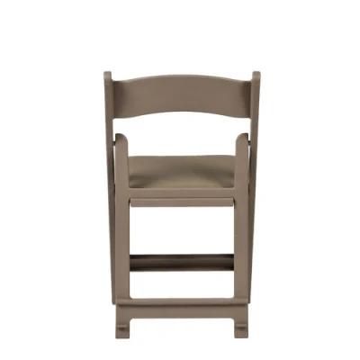 Anti-Static Finish Classic and Elegant Resin Folding Chair