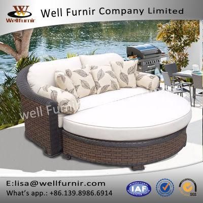 Well Furnir Premium Daybed with Cushions (WF-17041)