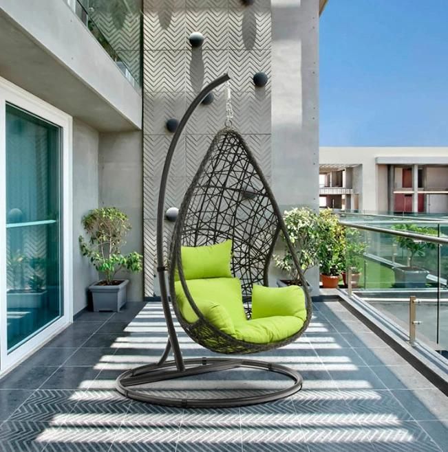Popular Low Price Wicker Outdoor Garden Hanging Rattan Swing Chair