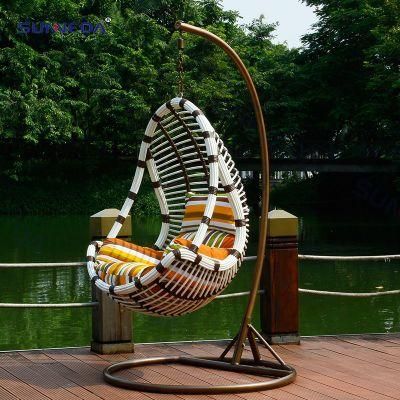 Sunneda Outdoor Rattan Garden Swing Chair Patio Garden Cradle Chair