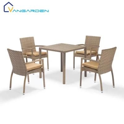 Factory Direct Sale Rattan Outdoor Dining Table Furniture Set
