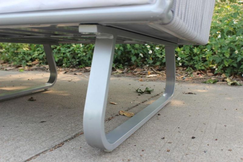 Modern Garden Furniture Polished Aluminum Polyester Outdoor Sofa (CF834)