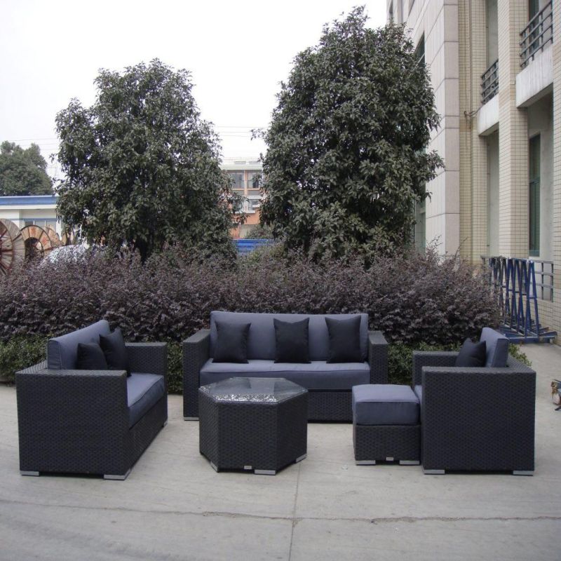 Outdoor Furniture Rattan Table and Chair