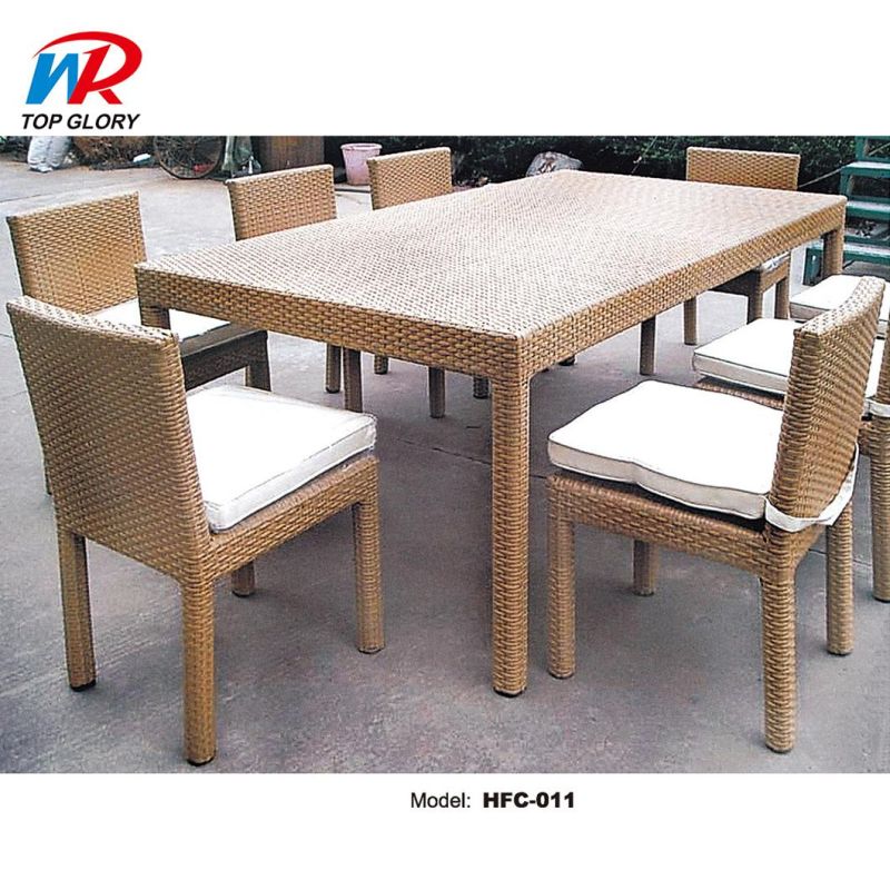 Modern Outdoor Furniture Garden Rattan Chair and Table