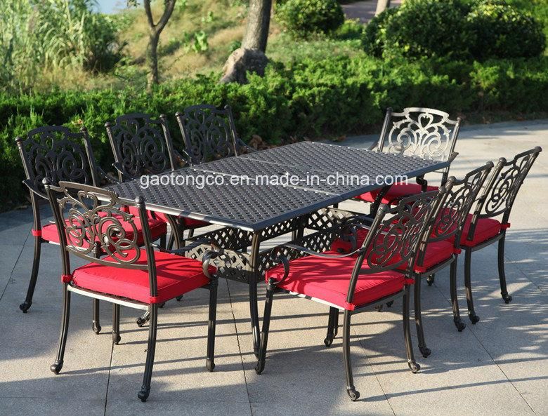 Cast Aliminum Table and Chair Outdoor Pool Furniture