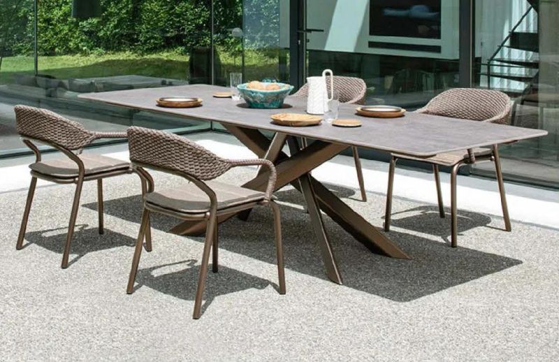 High Quality Hotel Outdoor Furniture 4 Seater Dining Chair Table Villa Home Garden Furniture Patio Outdoor Rattan Rope Chair