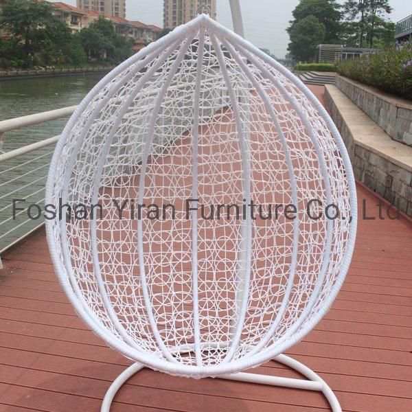 Outdoor Single Seat Garden Furniture Rattan Patio Swings Hanging