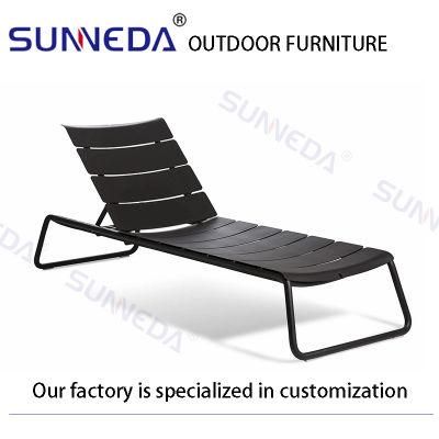 Aluminium Alloy Metal Adjustable Comfortable Terrace Crafted Lounger