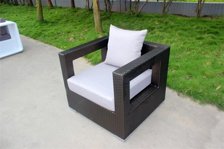 European Style Outdoor Rattan Furniture Garden Wicker Sofa (CF611)