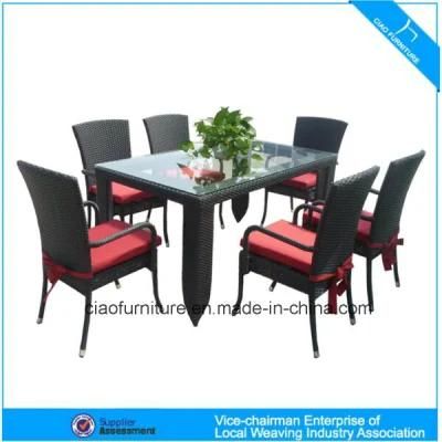 Hotel Rattan Furniture Elegant Outdoor Wicker Dining Table and Chair