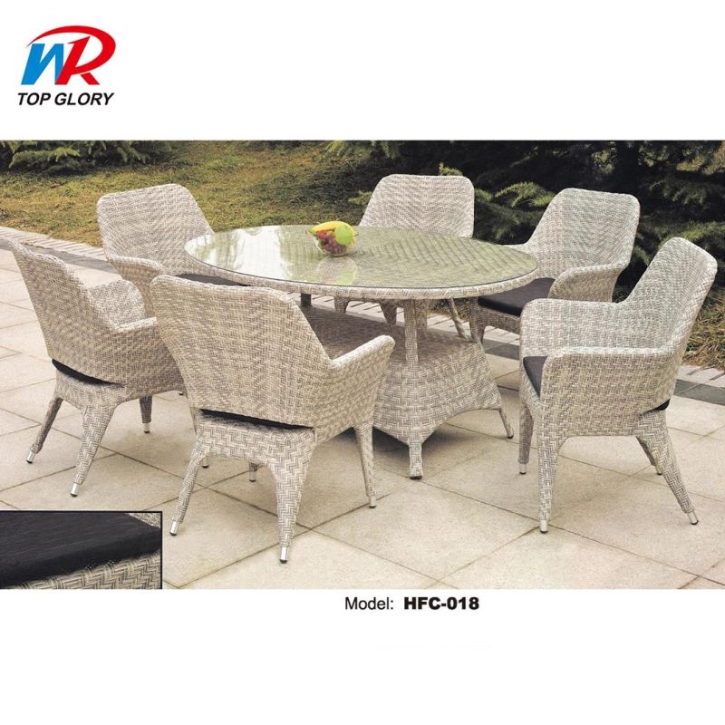 Outdoor Garden Furniture Simple Style Rattan Chair and Table