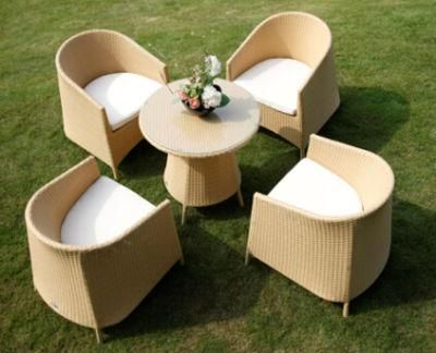 Rattan Patio Wicker Garden Furniture Table Dining Set