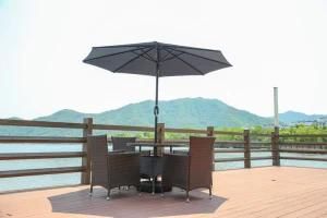 2.4m Patio Garden Umbrella Metal Frame with 8 Square Ribs