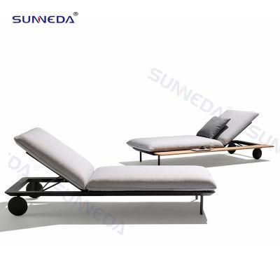 Aluminum Leisure Comfortable Artistic Outdoor Patio Resort Furniture with Wheels