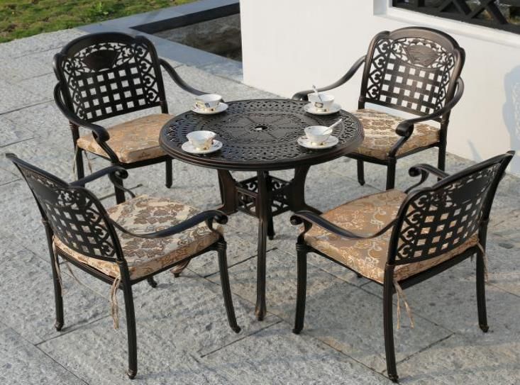 Die Cast Aluminum Frame Table Wooden Carved Top Square Dining Table Waterproof Outdoor Table for Garden