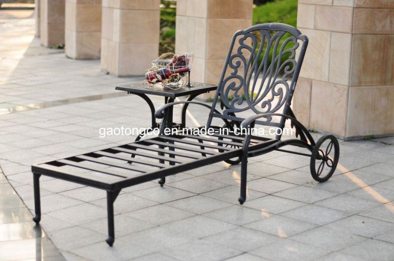 2018 Most Popular Luxury Outdoor Furniture General Use and No Folded Aluminium Sun Lounge