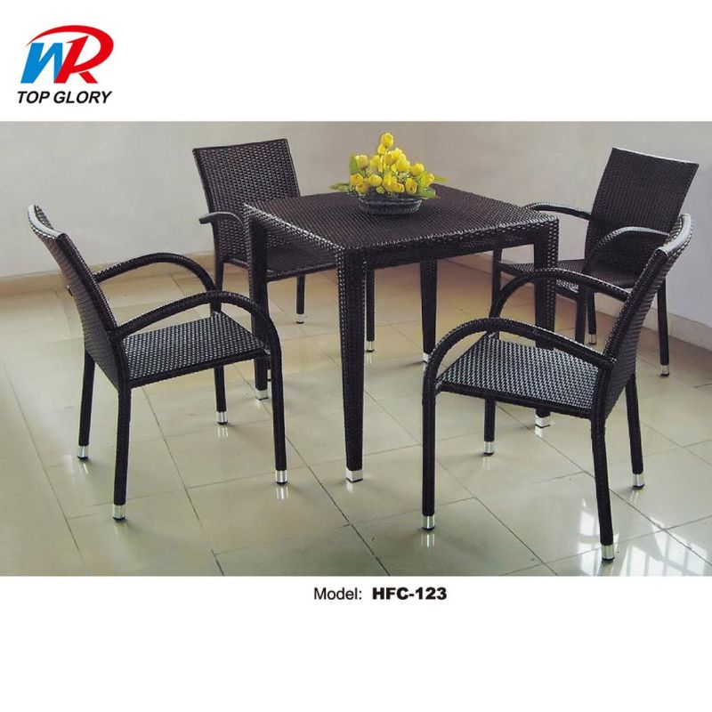 Modern Outdoor Garden Furniture Rattan Chair Dining Table Set