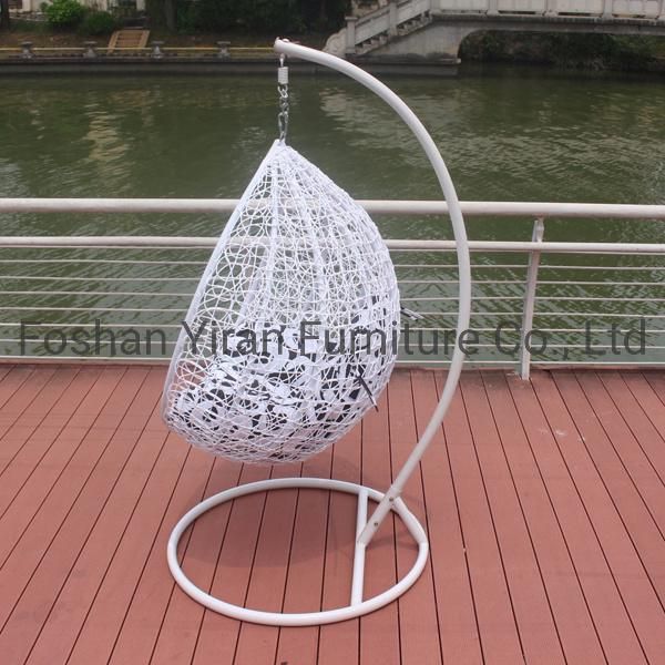 Outdoor Single Seat Garden Furniture Rattan Patio Swings Hanging