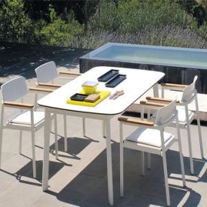 UV Resistant Table