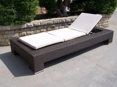 Garden Rattan/Wicker Sun Lounger for Outdoor Furniture (LN-103)