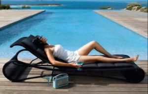 Outdoor Furniture Rattan Sun Lounger (HB-1202)