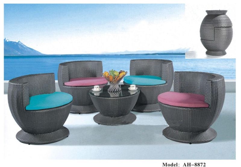 High Quality Brown Rattan Outdoor Furniture Wicker Table and Chairs, Stack up with Shapes for Easy Package