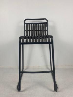 Modern Look Aluminum Wicker Weaving Bistro Chair with Armrest