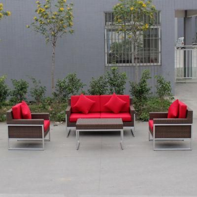 Elegant Rattan Outdoor Furniture Cozy Patio Wicker Sofa (CF965)