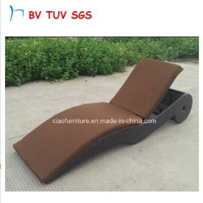 PE Rattan Outdoor Furniture Outdoor Lounger