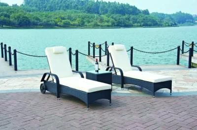 Rattan Outdoor Daybed Outdoor Sunbed with Rattan Covered and Canopy Wicker Furniture